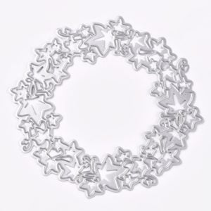 Ivy Wreath Craft Die - Riverside Crafts